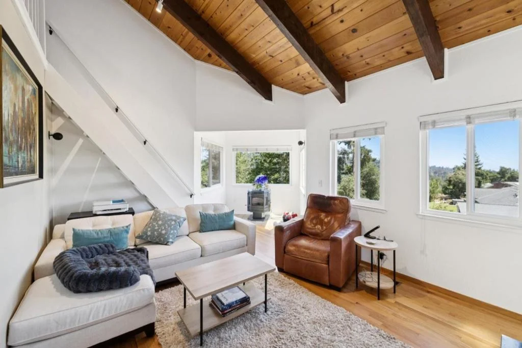 Photo of 23500 Sunset Drive