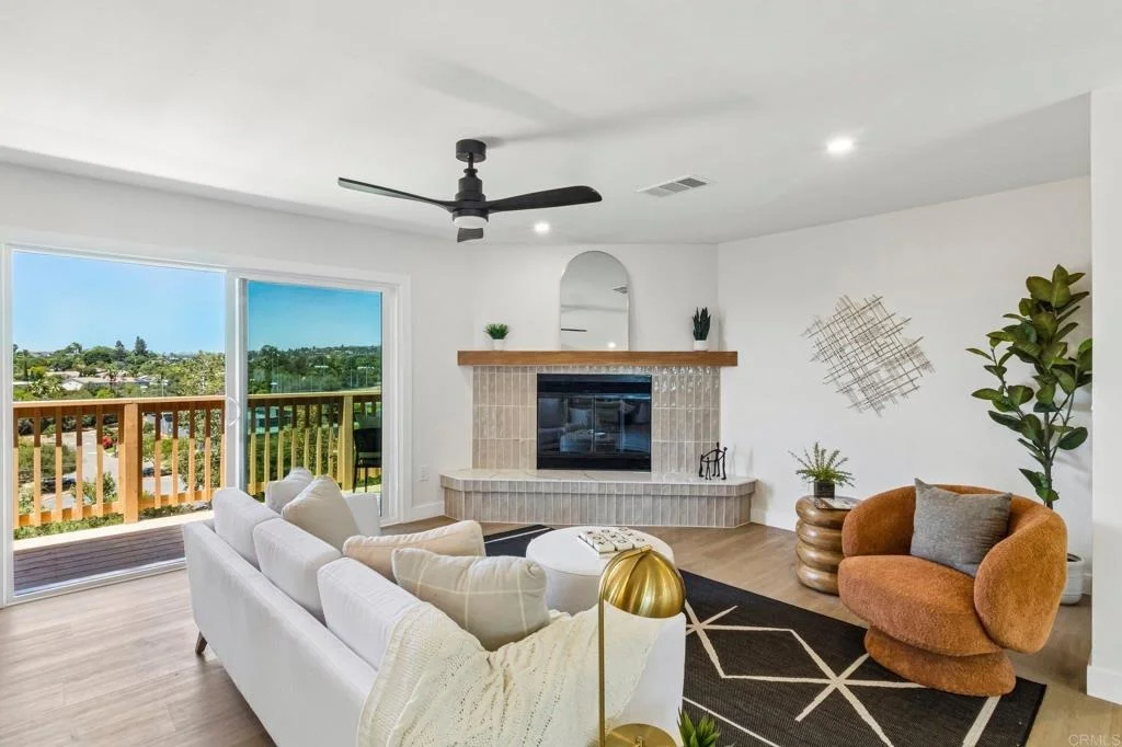 Photo of 221 Colina