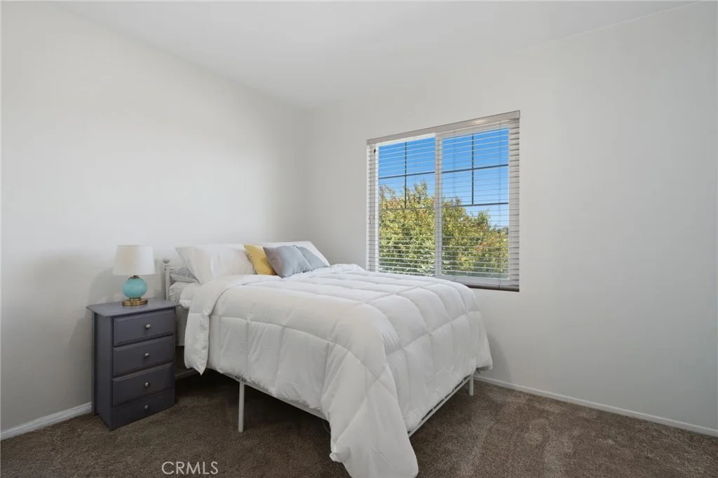 Photo of 37709 Oxford Drive
