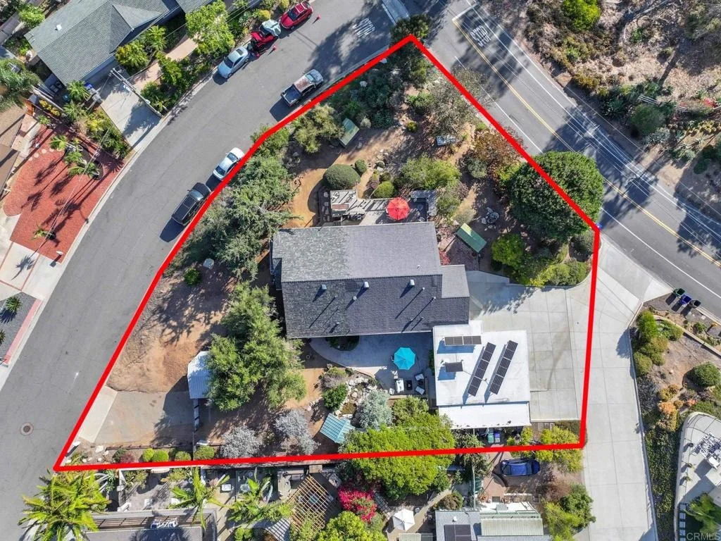 Photo of 1818 Avocado Road