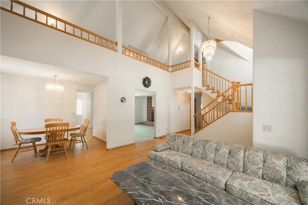 Photo of 499 Bel Air Drive