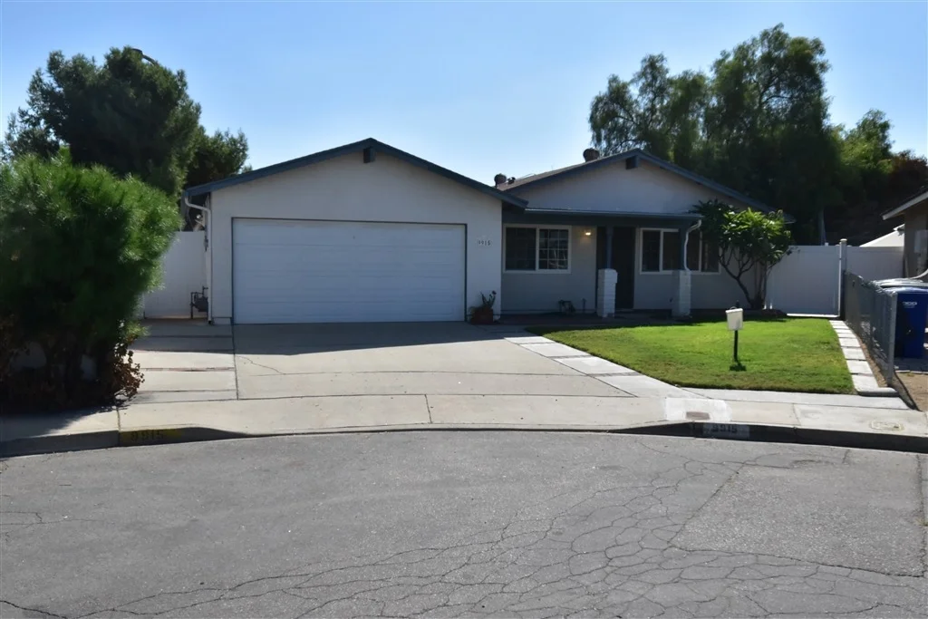 Photo of 9915 WINCHESTER WAY