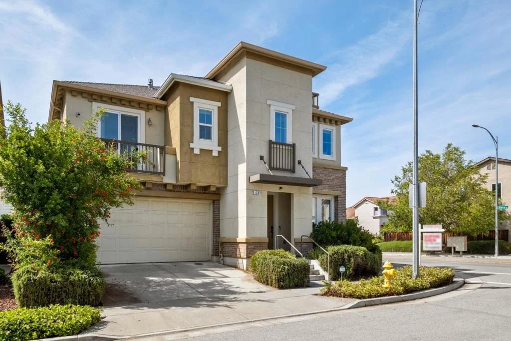 Photo of 1399 Shore Drive