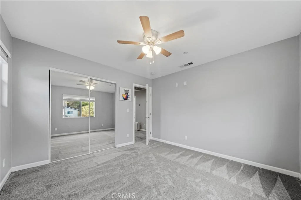 Photo of 1650 Paraiso
