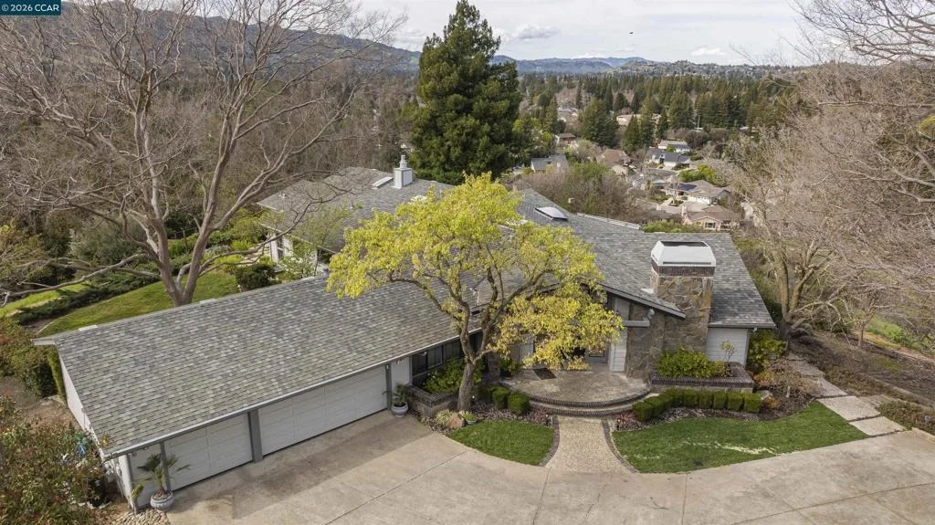 Photo of 333 Merrilee Pl