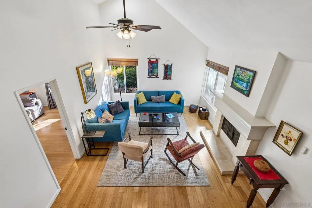 Photo of 10664 Escobar