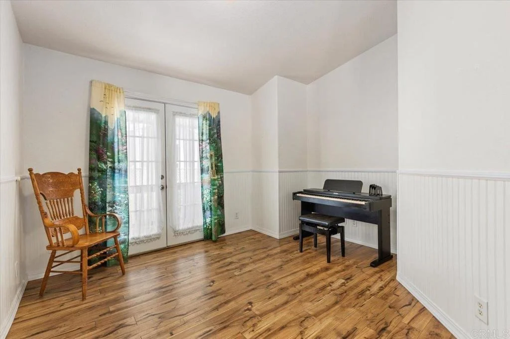 Photo of 176 Flicker Lane