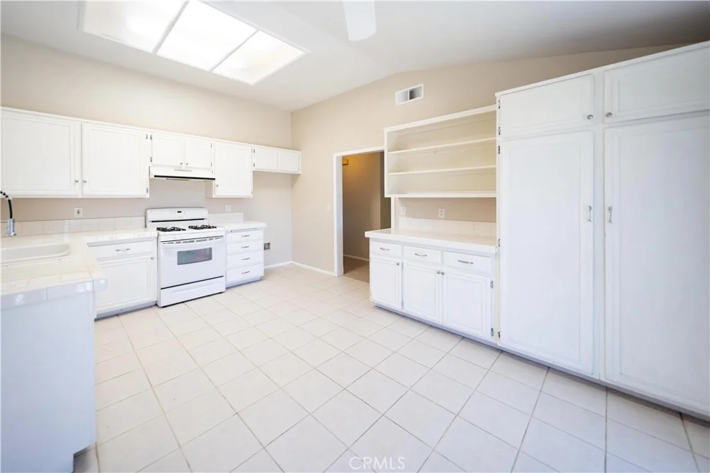 Photo of 28775 Bridge Water Lane