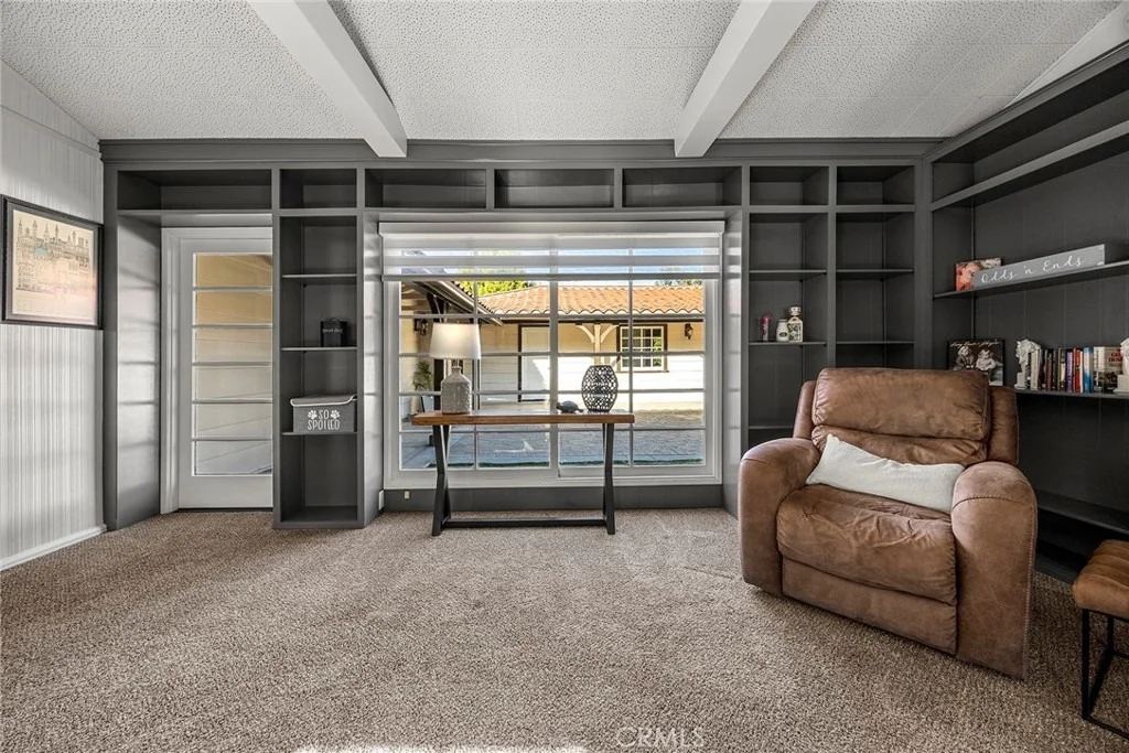Photo of 136 Miramonte Drive