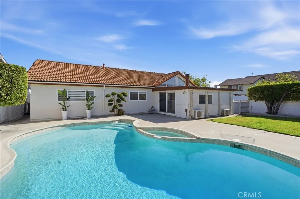 Photo of 4261 LIVERMORE Place