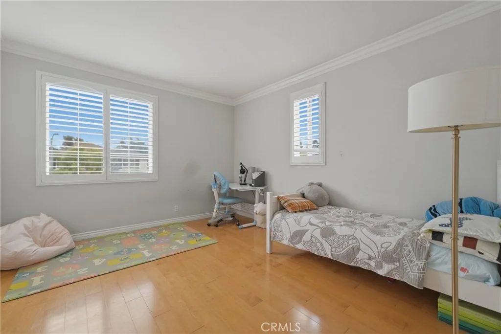Photo of 21 WEDGEWOOD