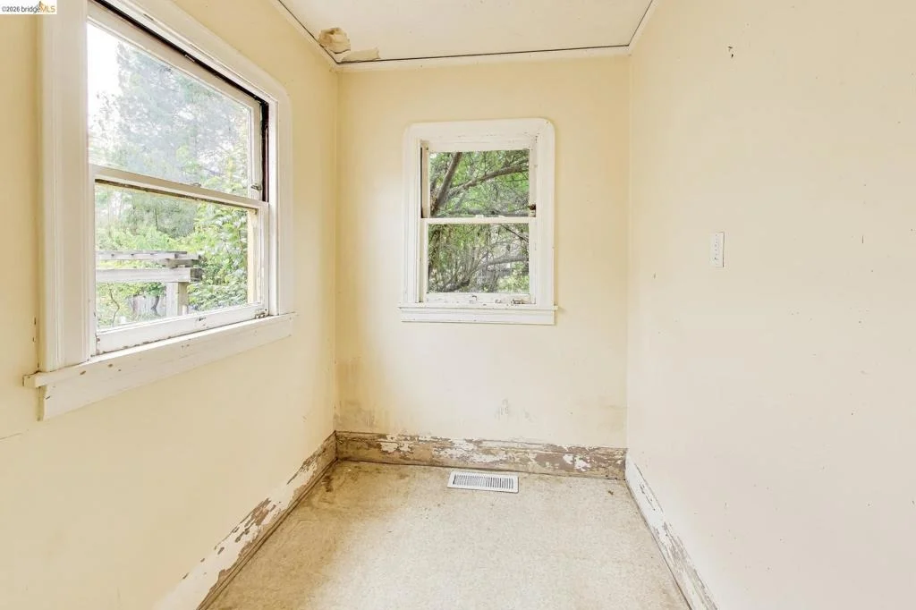 Photo of 1839 Dwight Way