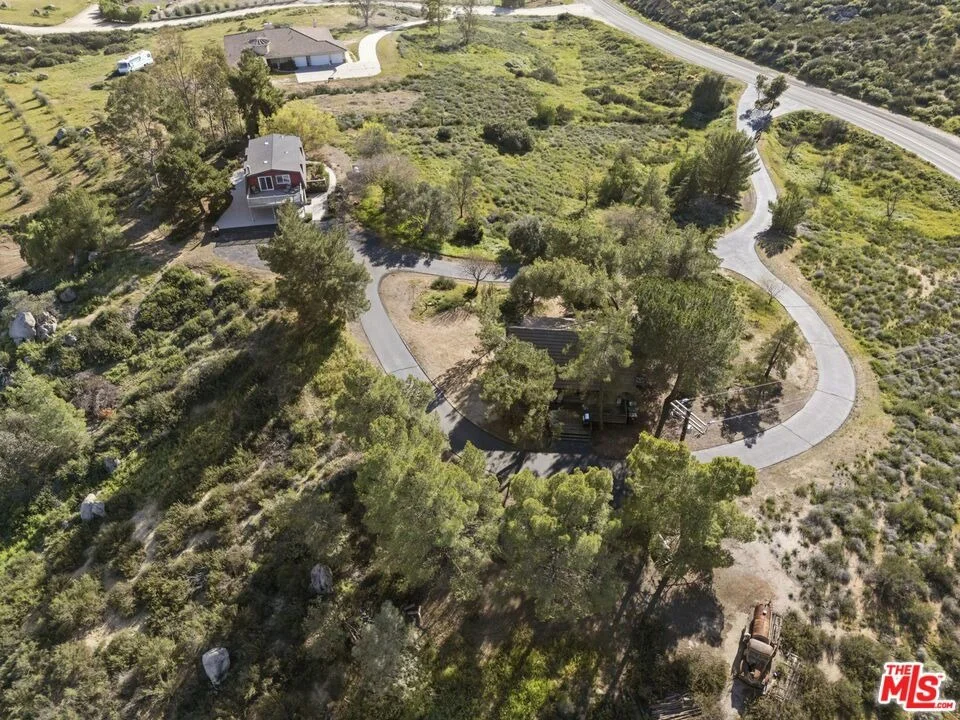 Photo of 36880 E Benton Road