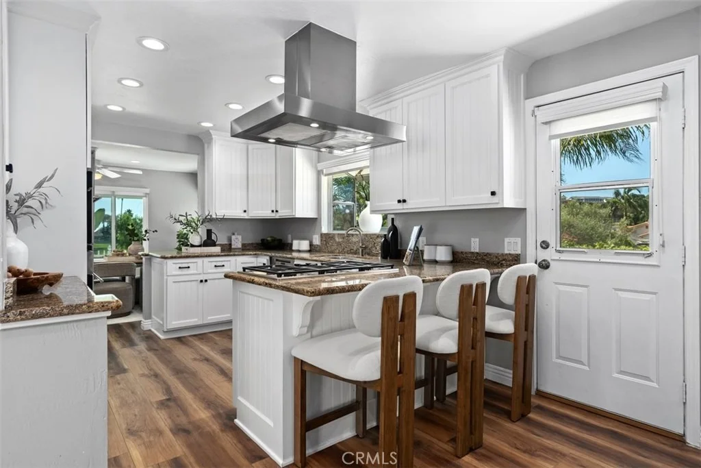 Photo of 2820 Via Montecito