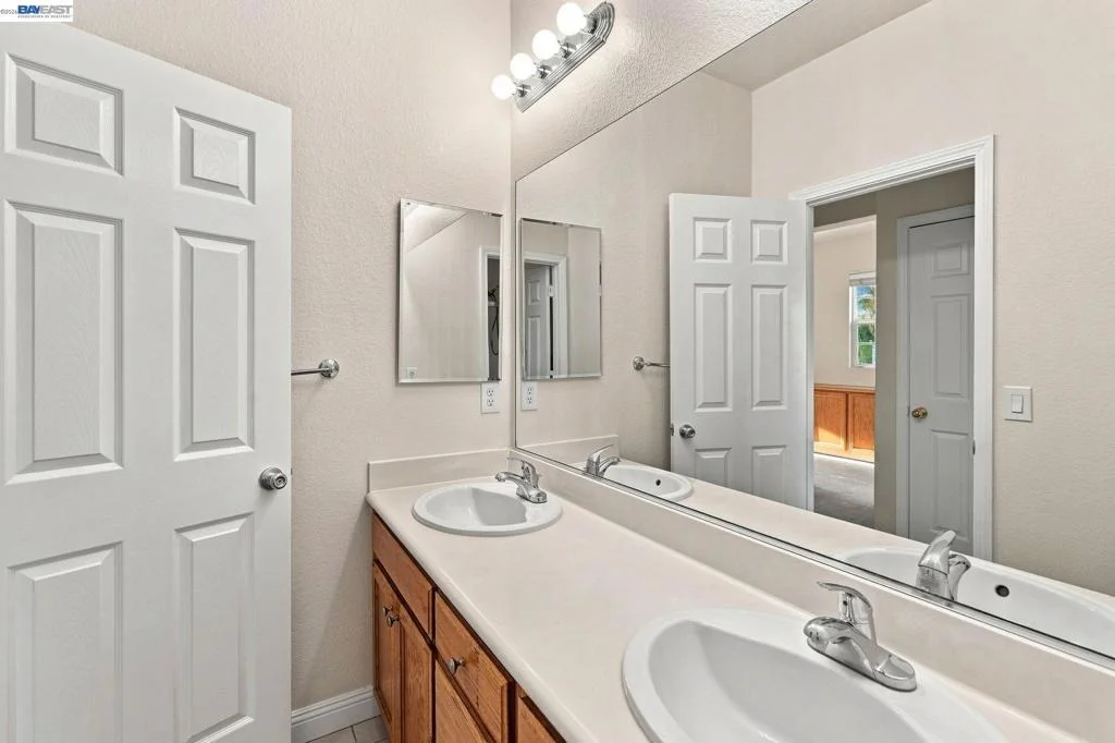 Photo of 565 Presidio Pl