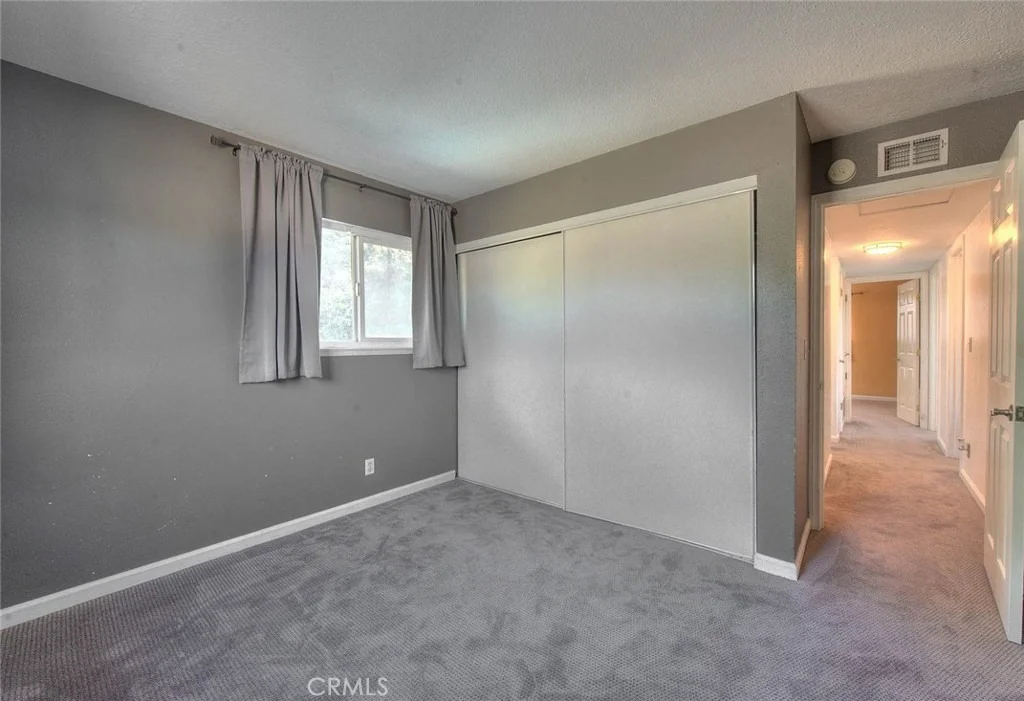 Photo of 24126 Silver Spray