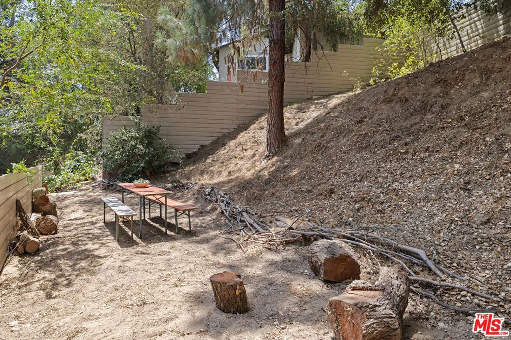 Photo of 1730 La Loma Road