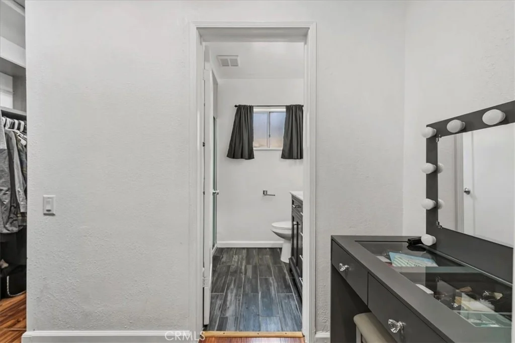 Photo of 5305 Palm