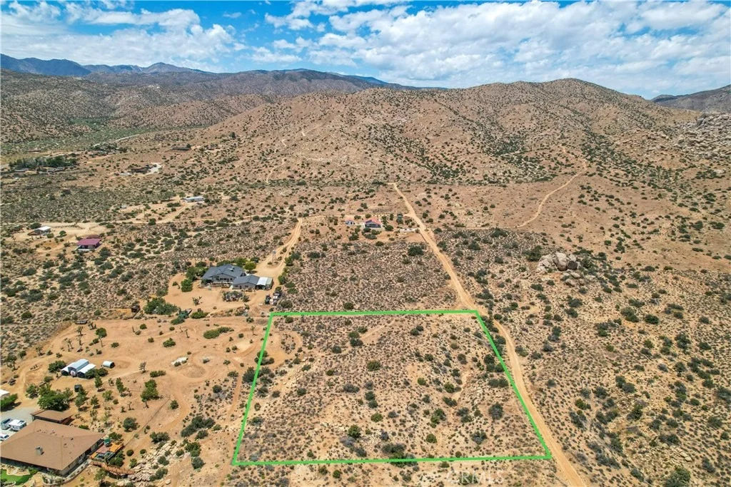 Photo of 51098 Geronimo Trail