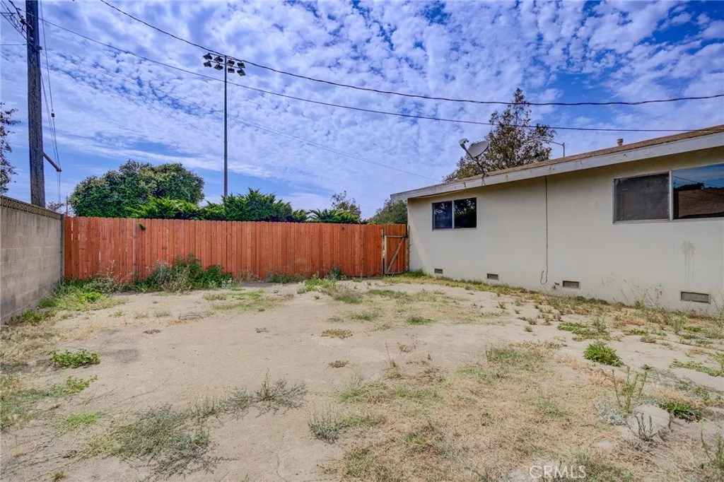 Photo of 606 W Albert Street