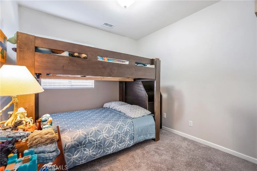 Photo of 3227 Thistlewood Lane