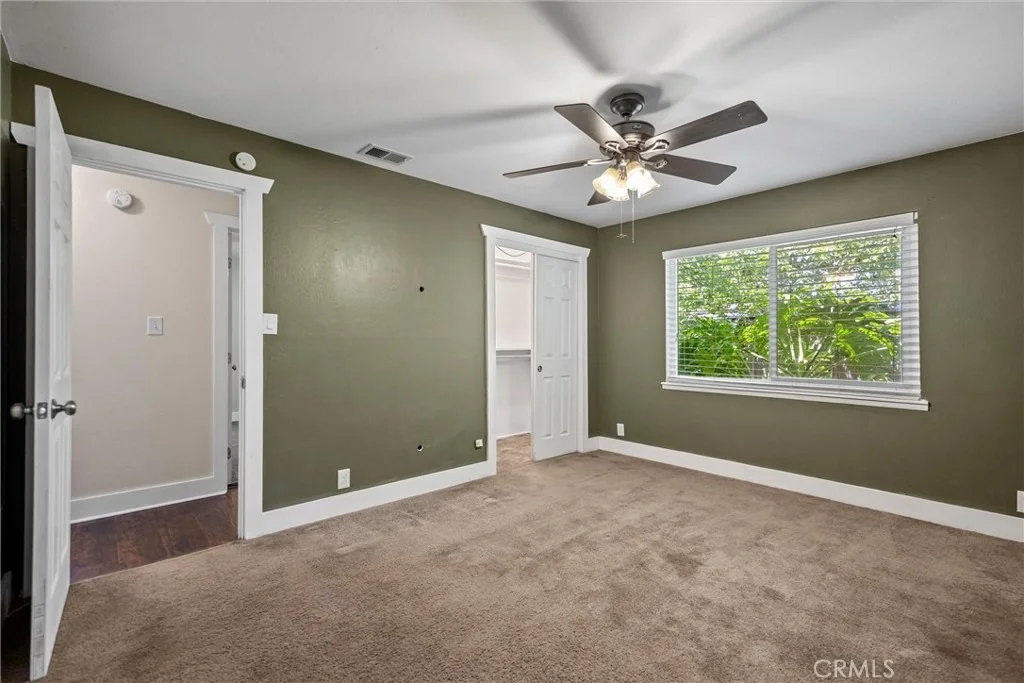 Photo of 598 East Avenue