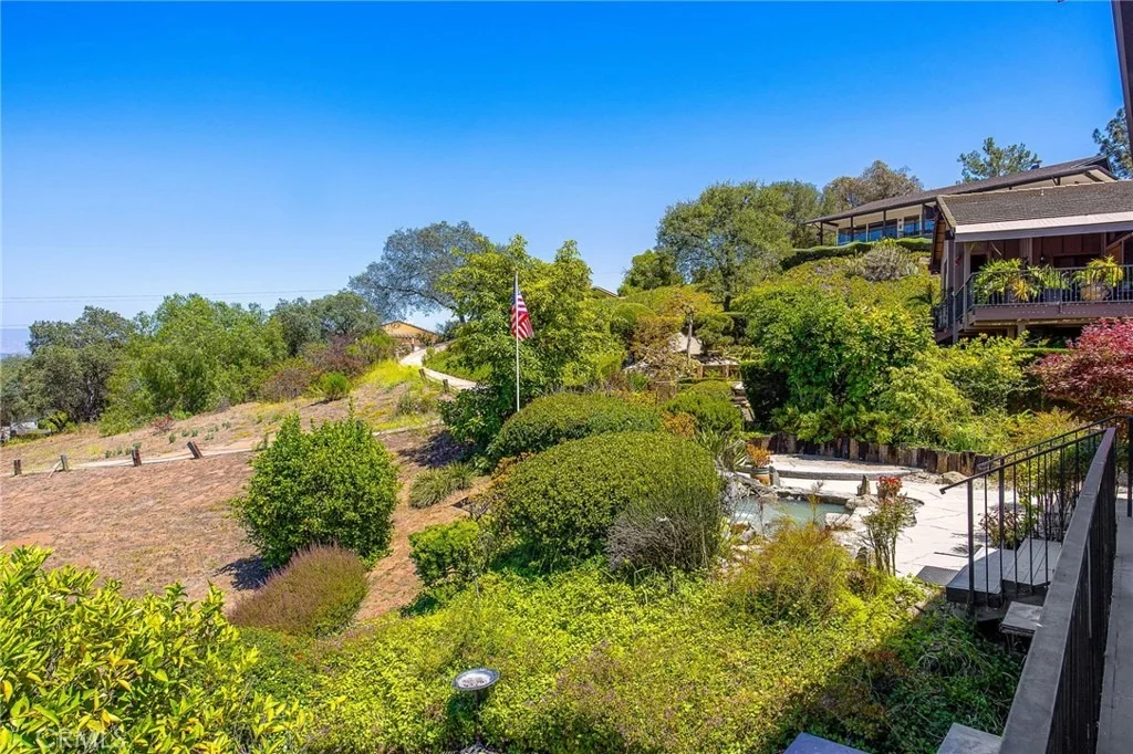 Photo of 10960 Treeside Lane