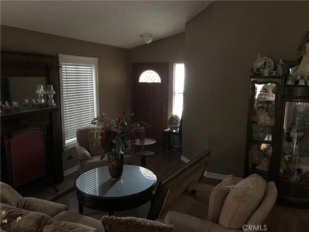 Photo of 2637 Banyan Tree Lane