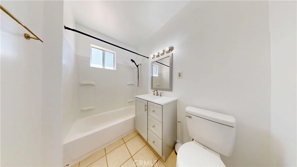 Photo of 829 Cambria