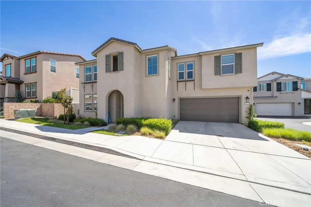 Photo of 513 Pablo