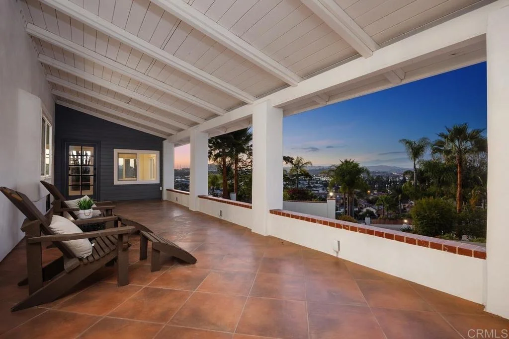 Photo of 1140 Pasadero Drive