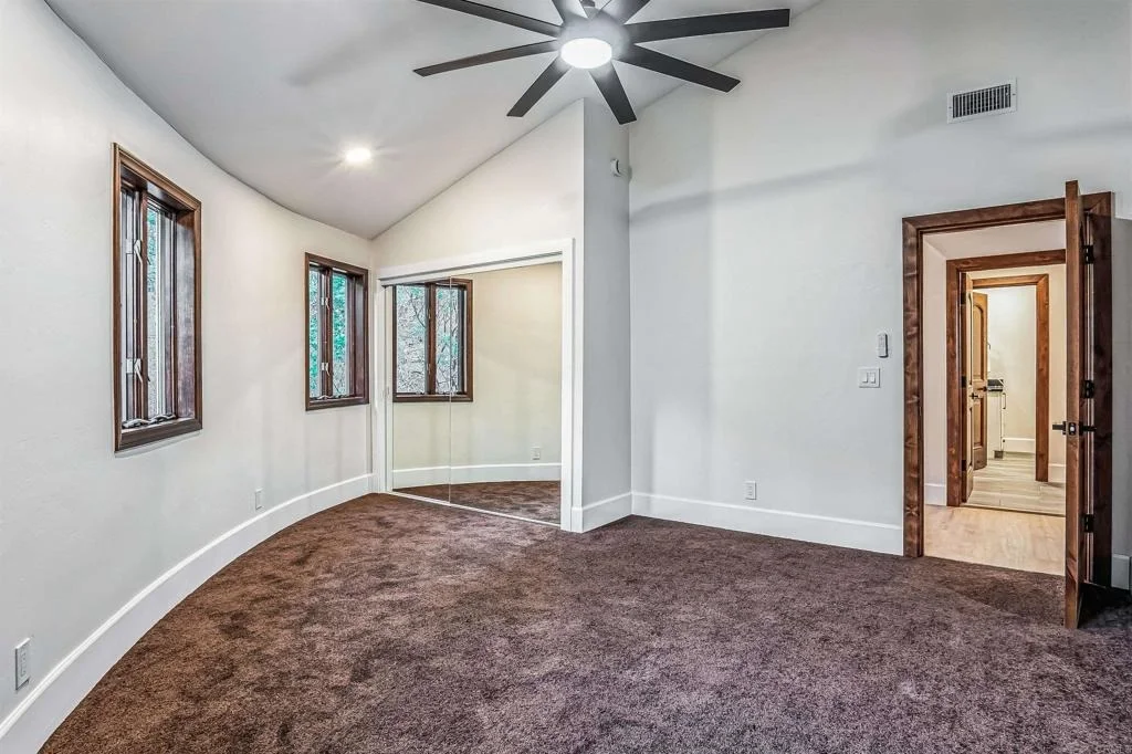 Photo of 1326 Farmer Road