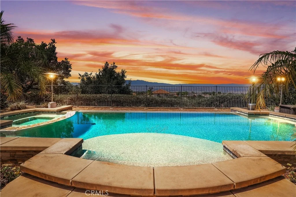 Photo of 1055 Lowry Ranch