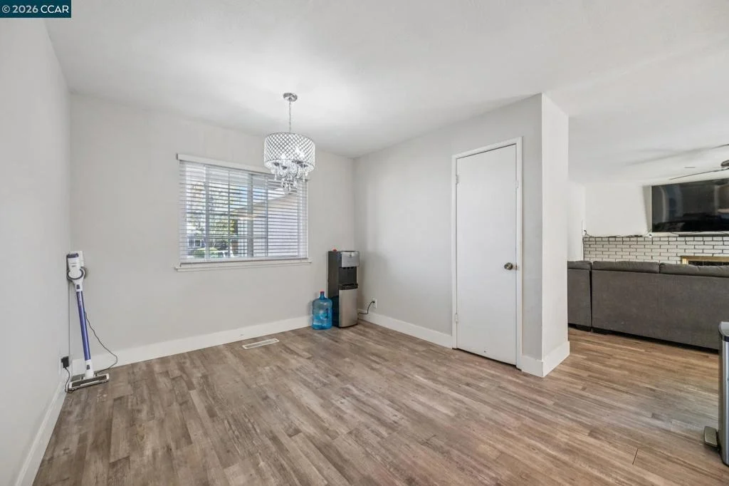 Photo of 20 Clairmont Pl