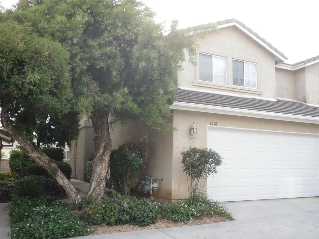 Photo of 1096 Sumner Pl