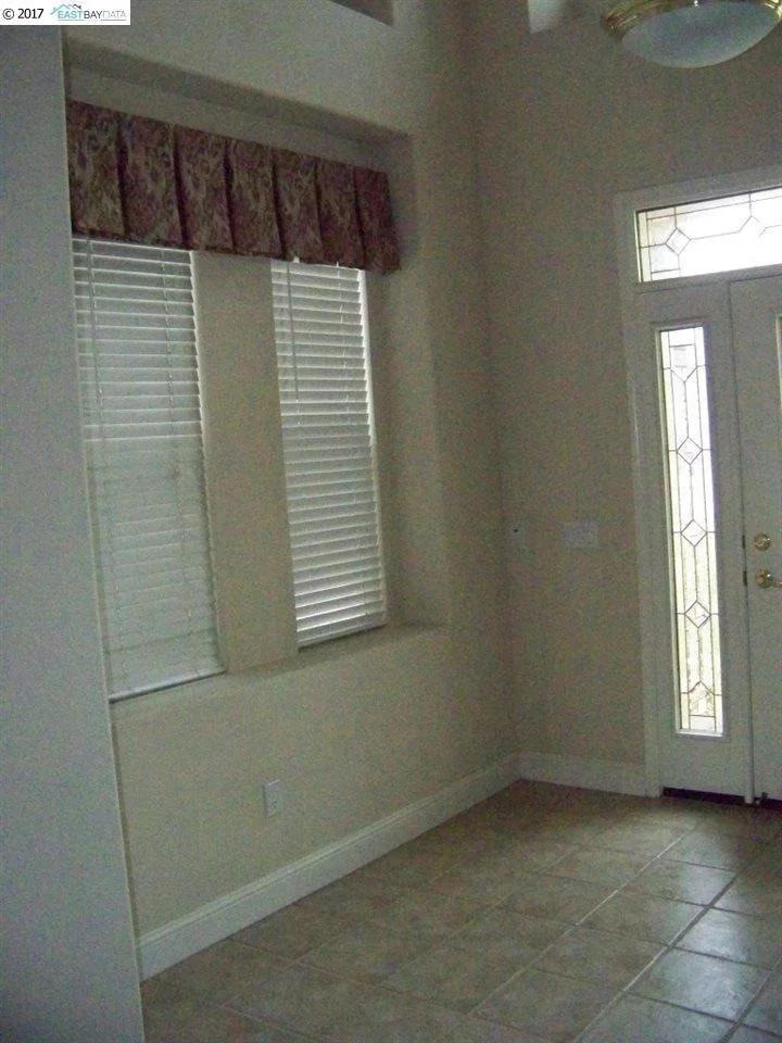Photo of 769 Franklin Dr