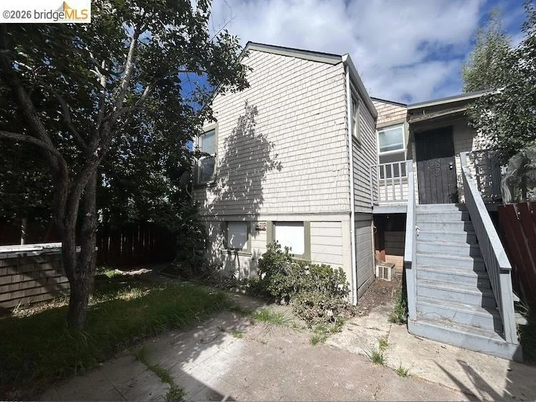 Photo of 2044 Austin