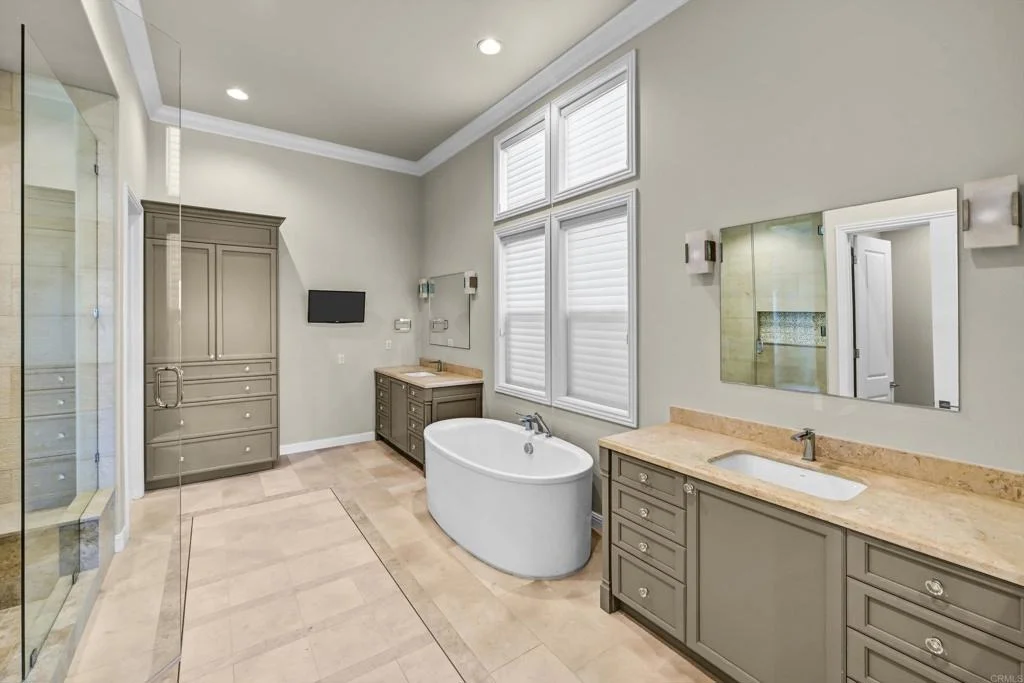 Photo of 2571 Glasgow Drive