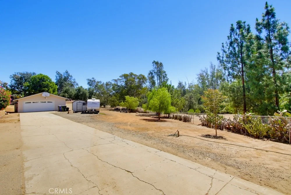Photo of 1691 Roble Grande Road