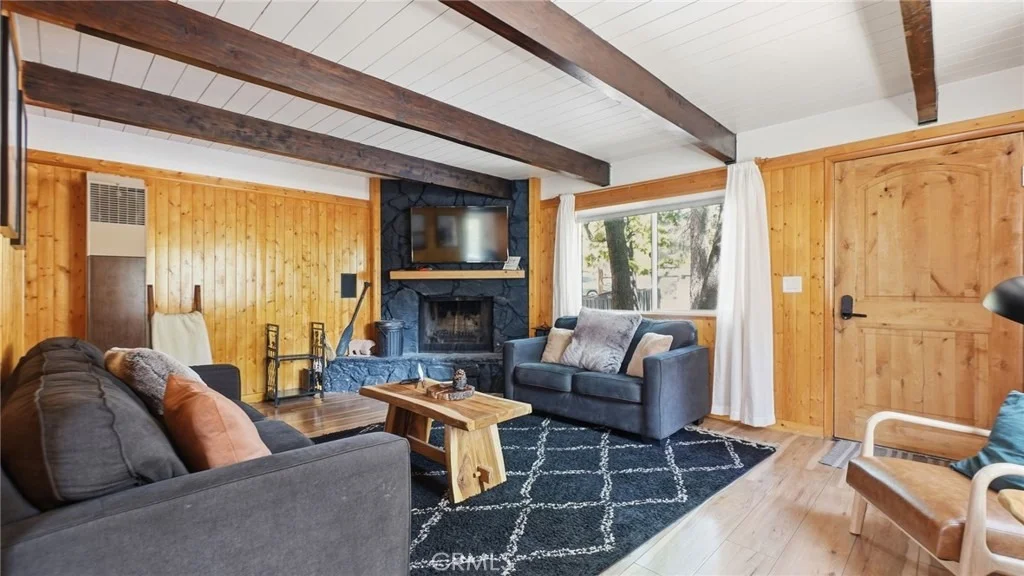 Photo of 650 Santa Barbara