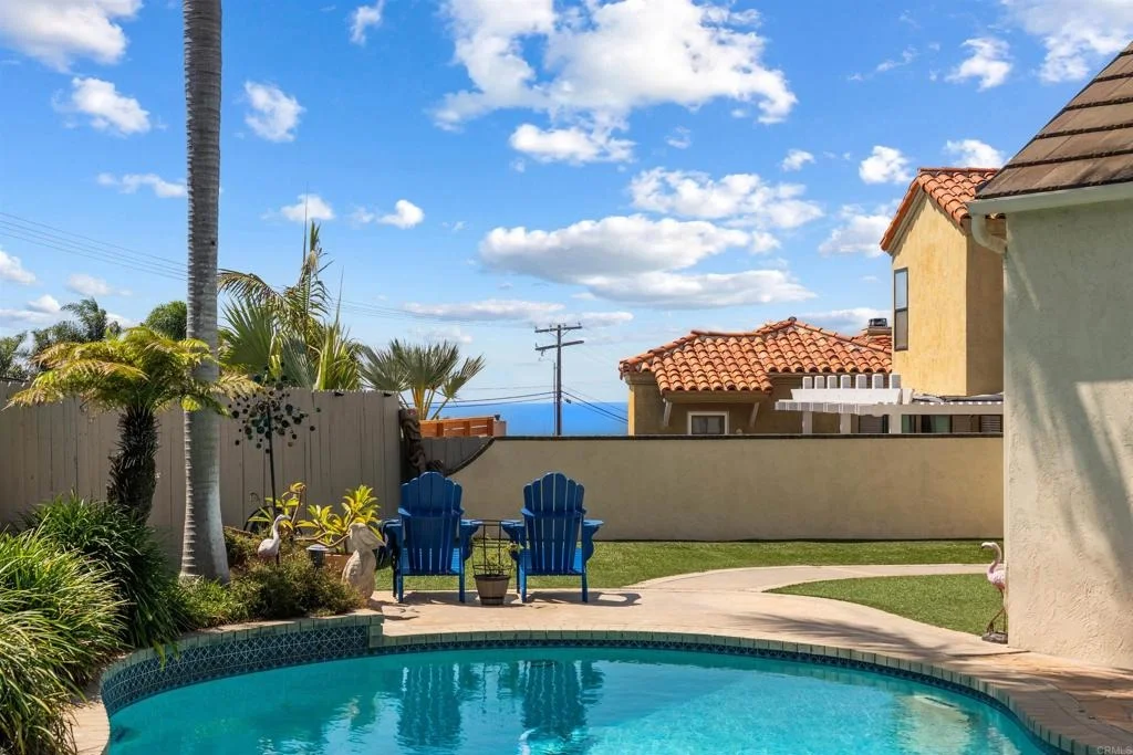 Photo of 3684 Maria Ln