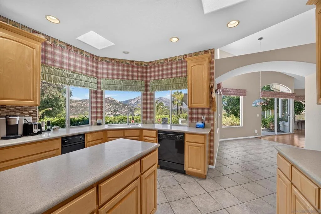 Photo of 15546 Calistoga Dr.