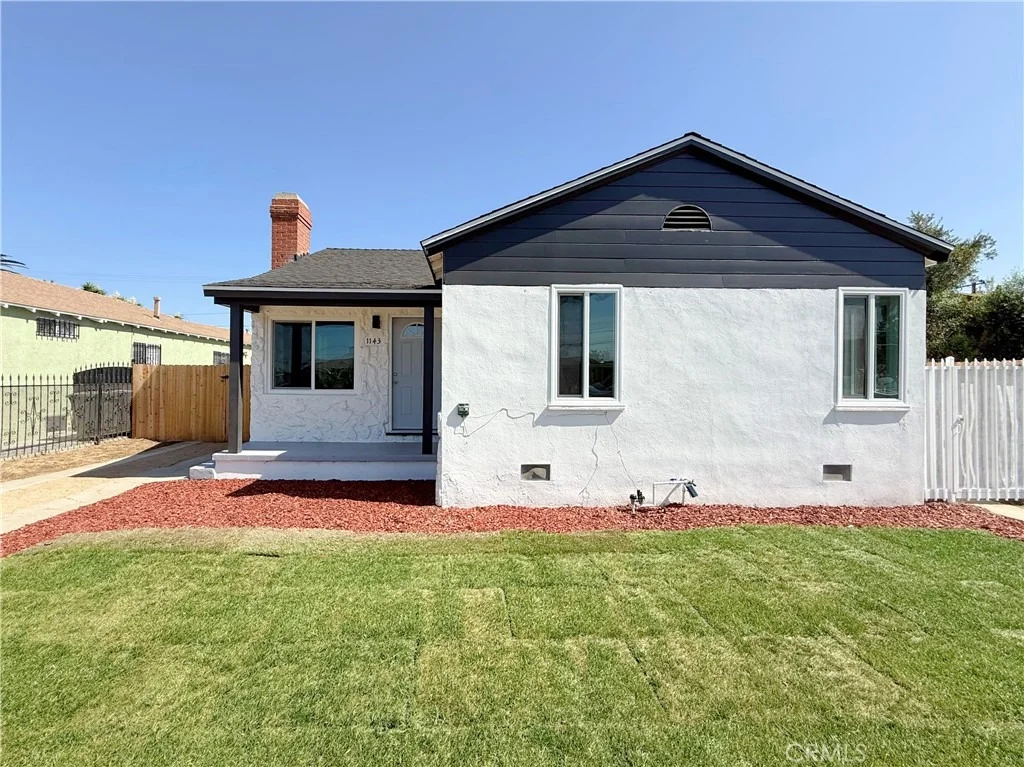 Photo of 1143 E 150th Street