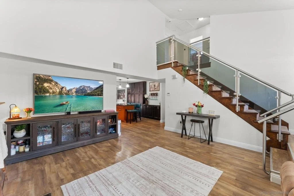 Photo of 10253 Paseo Park