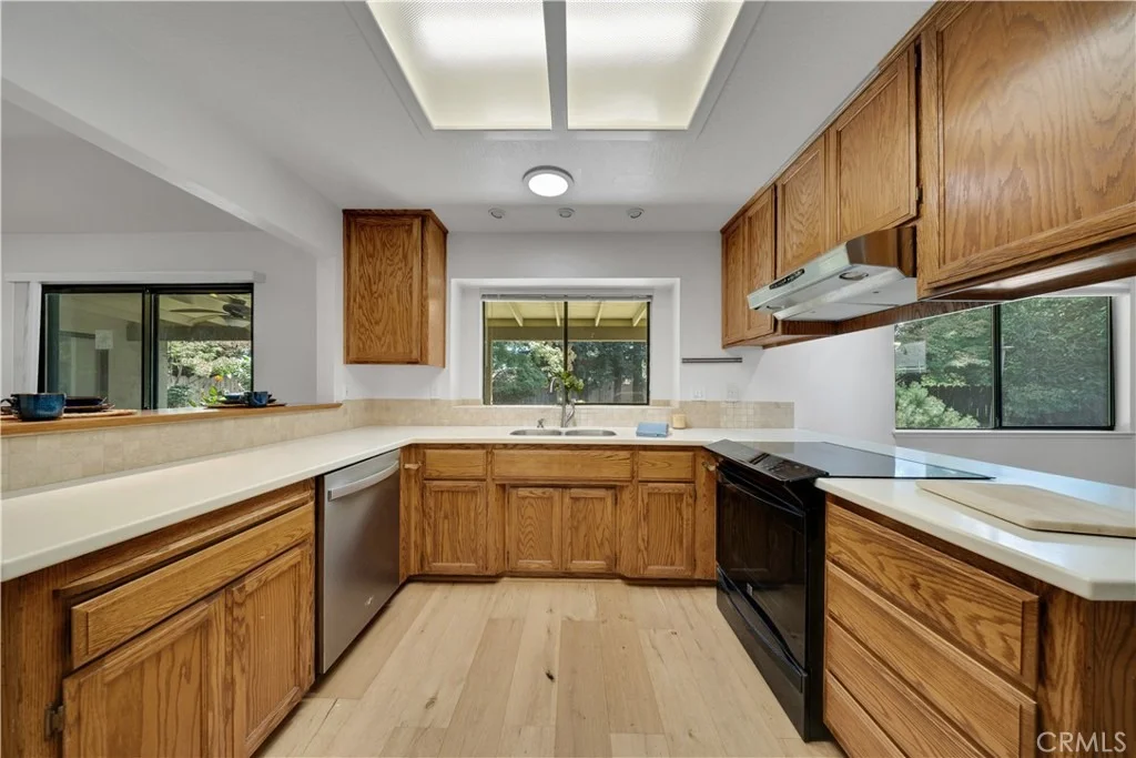 Photo of 645 Black Oak Drive