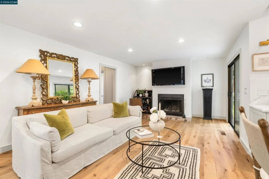 Photo of 11 San Andreas Drive