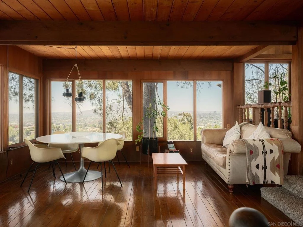Photo of 9450 Sunset Drive