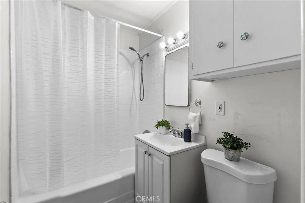 Photo of 3058 Flanders