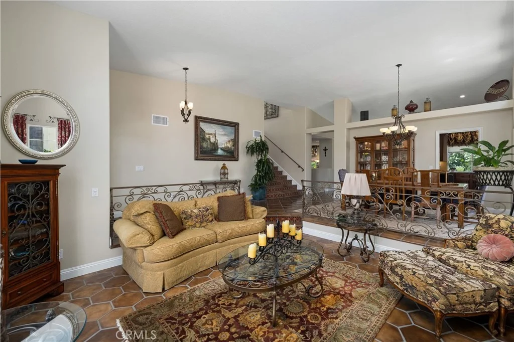 Photo of 5376 Edgewood Drive
