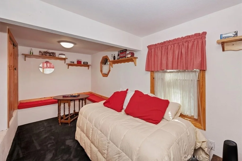 Photo of 39237 Cedar Dell